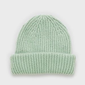 NWT H & M ONLSUSSY LIFE KNIT BEANIE CC